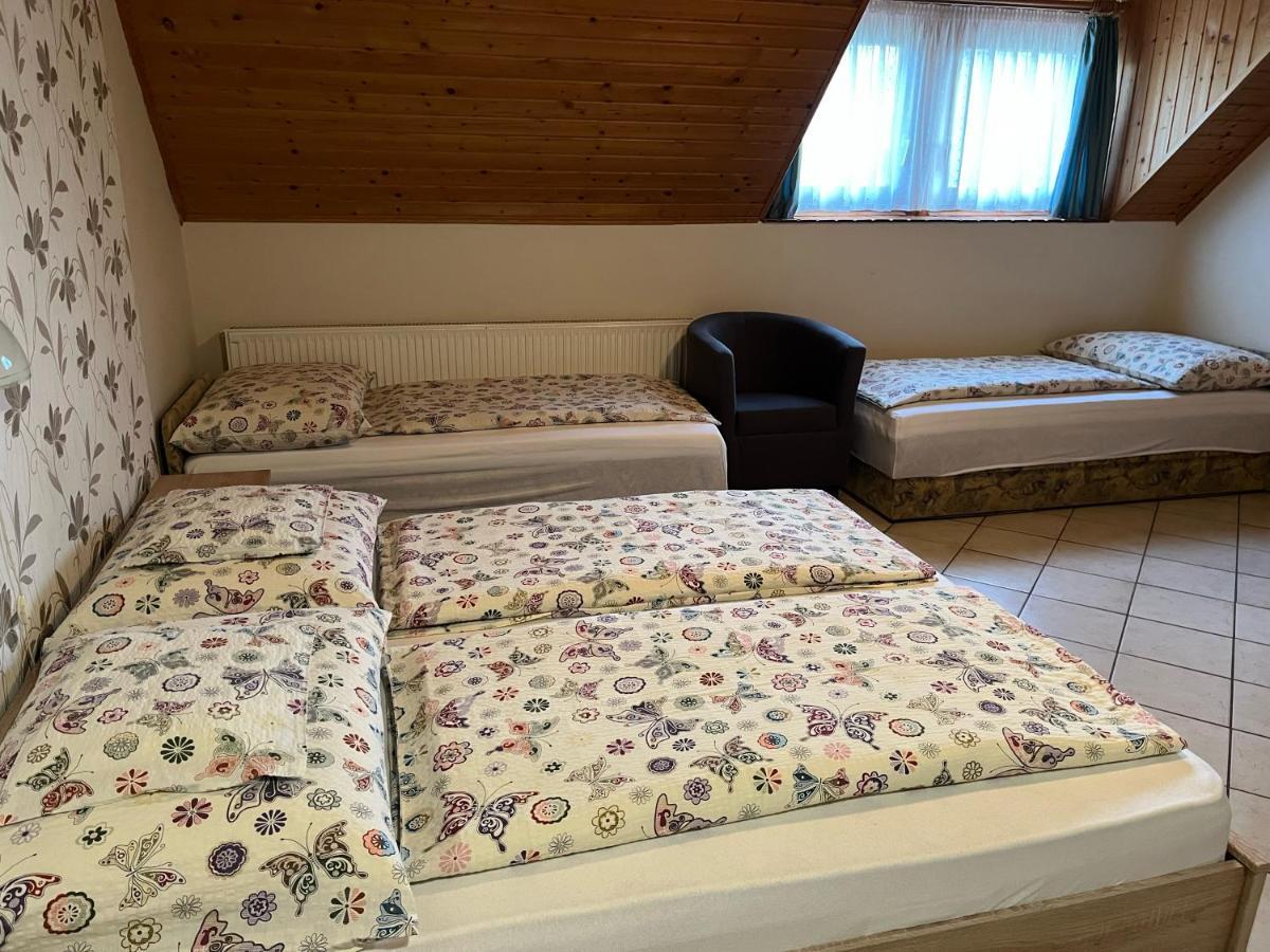 Ibolya Vendégház Kehidakustány Esterno foto